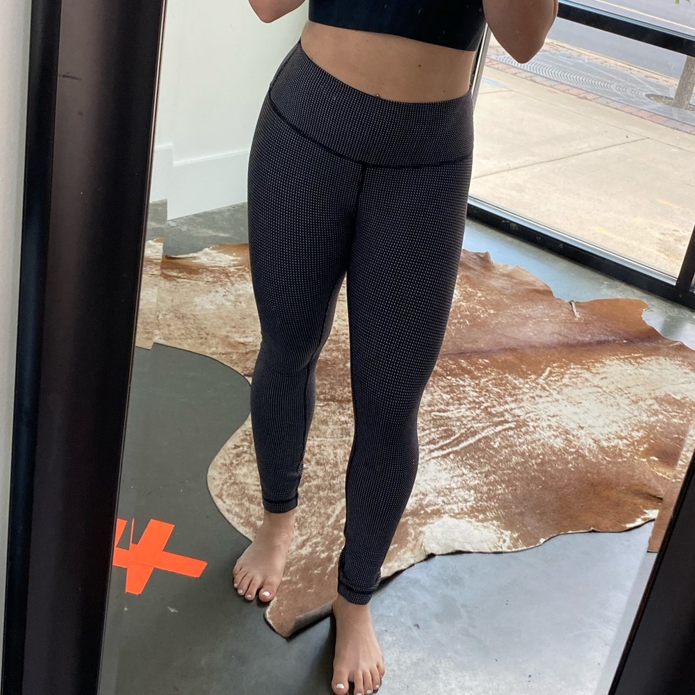 Lululemon Wunder Under Leggings 25”